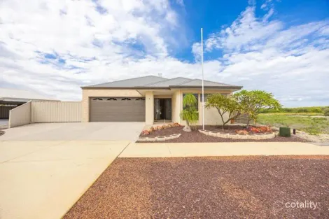 4 Newport Dr, Jurien Bay, WA 6516