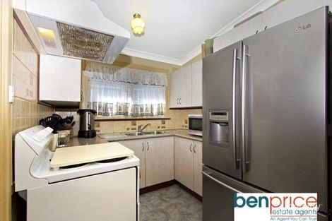 Property photo of 16 Taranaki Avenue Lethbridge Park NSW 2770