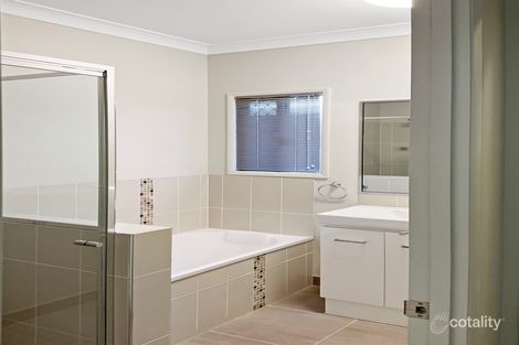 Property photo of 19 Broadwater Terrace Idalia QLD 4811