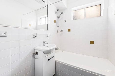 Property photo of 8/28 Meadow Crescent Meadowbank NSW 2114