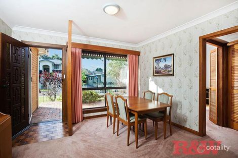 8 Orana Cres, Peakhurst Heights, NSW 2210