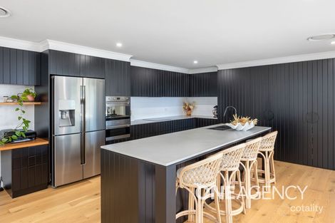 Property photo of 91 Balmoral Crescent Lake Albert NSW 2650