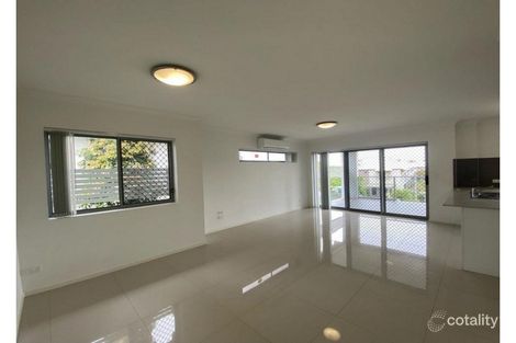 Property photo of 3/23 Grasspan Street Zillmere QLD 4034