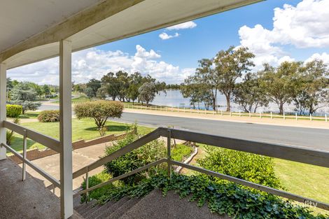 Property photo of 17 Lakeside Drive Lake Albert NSW 2650