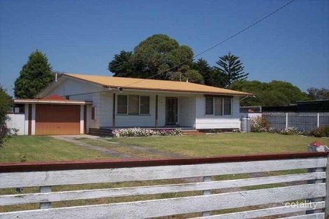 Property photo of 28 Lyall Street Tooradin VIC 3980