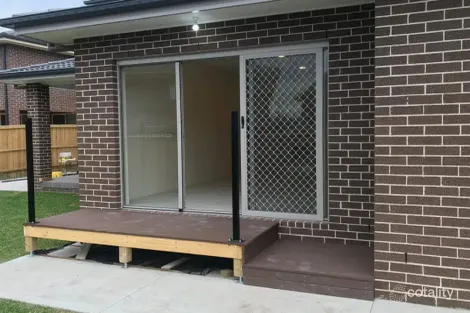 30a Lacey Rd, Edmondson Park, NSW 2174