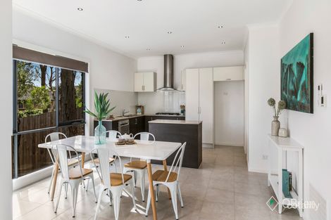Property photo of 2/101 Fleetwood Crescent Frankston South VIC 3199