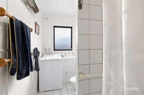 Property photo of 33 Felix Crescent Torquay VIC 3228