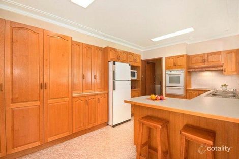 Property photo of 16 Paragon Drive North Rocks NSW 2151
