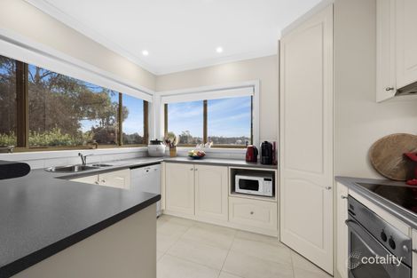 Property photo of 2/40 Cameron Road Box Hill North VIC 3129