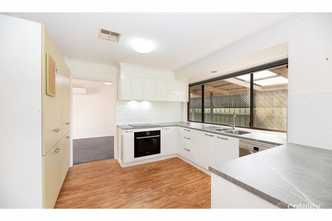 Property photo of 19 Pitmedden Drive West Wodonga VIC 3690
