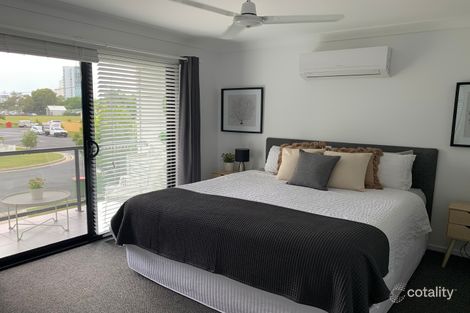 1/14 Sutherland Ave, Labrador, QLD 4215