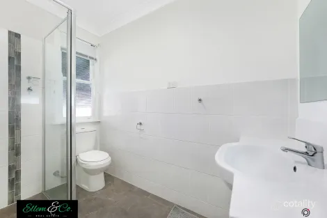 Property photo of 23 Benaud Crescent Warilla NSW 2528