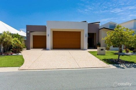 Property photo of 13 Castaway Court Parrearra QLD 4575
