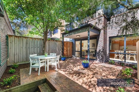 Property photo of 11 Cascade Walk Macleod VIC 3085