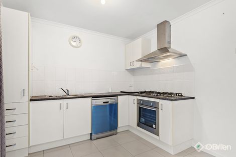Property photo of 9/3A Baileyana Drive Endeavour Hills VIC 3802