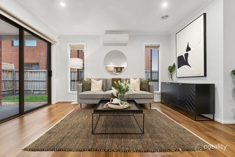 Property photo of 2 Potter Circuit Mickleham VIC 3064