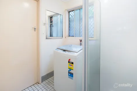Property photo of 5/5 Proud Street Labrador QLD 4215