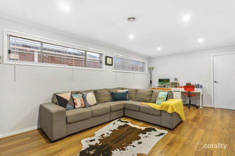 Property photo of 29 Breamlea Way Cranbourne West VIC 3977