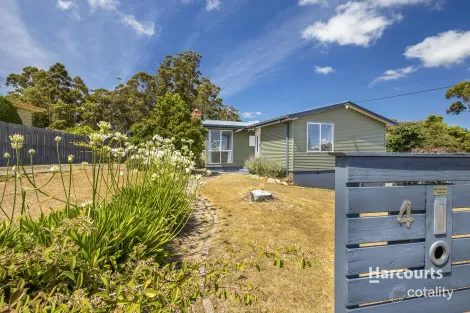 Property photo of 4 Southern Place Somerset TAS 7322