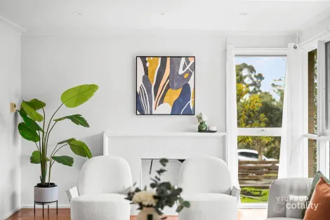 Property photo of 6 Golden Grove Ringwood VIC 3134
