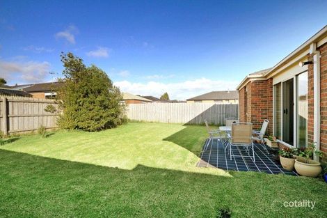Property photo of 3 Cindy Court Berwick VIC 3806
