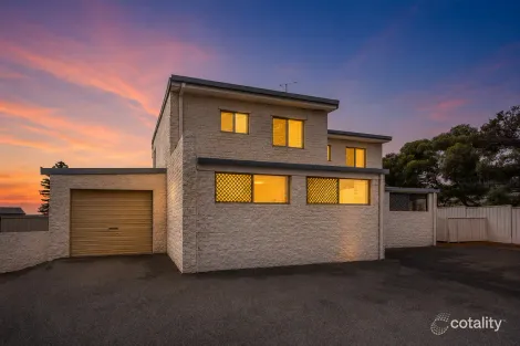 7/36a Halls Head Pde, Halls Head, WA 6210