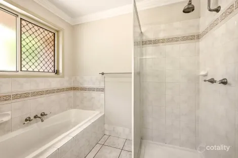 Property photo of 21 Allamanda Crescent Albany Creek QLD 4035