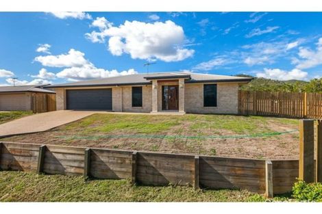 Property photo of 2 Bruce Hiskins Court Norman Gardens QLD 4701
