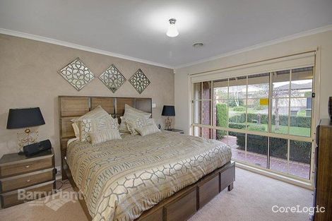 Property photo of 5 Vaucluse Rise Highton VIC 3216