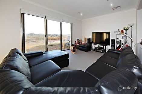 Property photo of 236 Sanctuary Lakes South Boulevard Point Cook VIC 3030