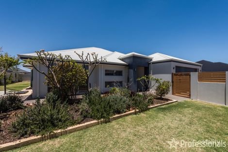 4 Ivy Way, Wandina, WA 6530