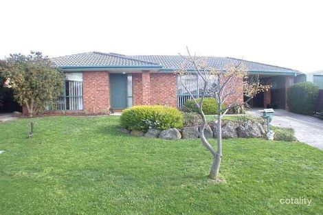 Property photo of 3 Broome Crescent Cranbourne North VIC 3977