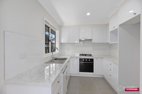 Property photo of 35 Nambucca Drive Woy Woy NSW 2256