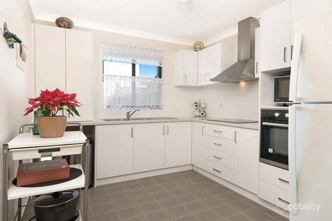 Property photo of 25/16 Legend Crescent Greenfields WA 6210
