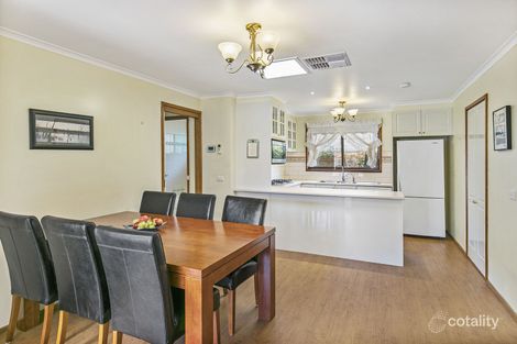 Property photo of 5 Warbler Court Carrum Downs VIC 3201