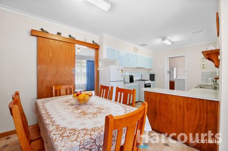 Property photo of 31 Webbcona Parade Wendouree VIC 3355