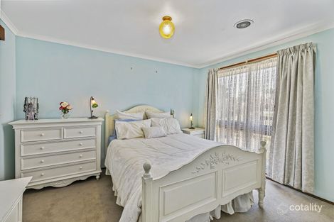 Property photo of 5 Warbler Court Carrum Downs VIC 3201