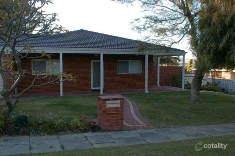 5 Tonkin Rd, Hilton, WA 6163