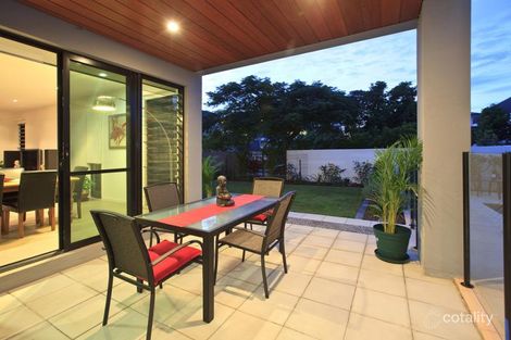 Property photo of 89 Waterline Crescent Bulimba QLD 4171