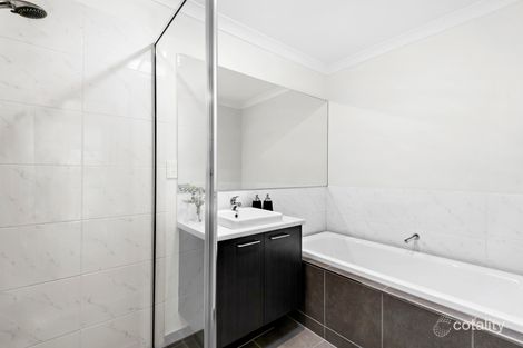 Property photo of 12 Edson Road Mickleham VIC 3064