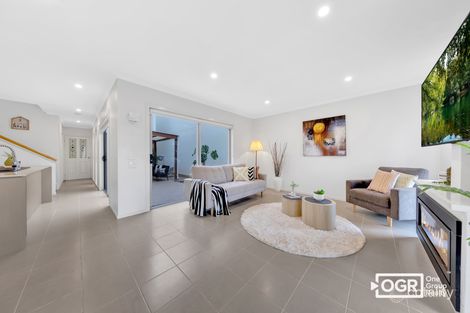 Property photo of 19 Champions Parade Wollert VIC 3750