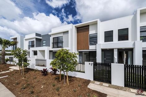 11 Park Lane, Hope Island, QLD 4212