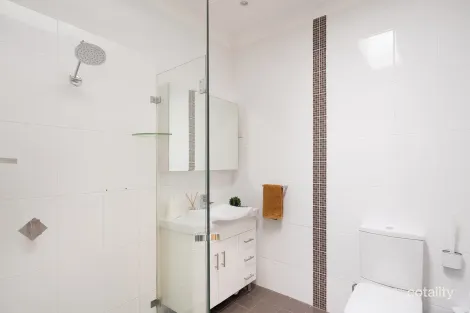 Property photo of 8 Holly Avenue Ryde NSW 2112