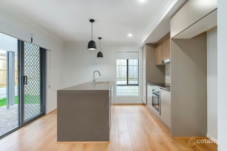 Property photo of 1/18 Sunline Court Logan Reserve QLD 4133