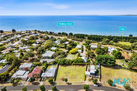 21 Mainsail Dr, St Leonards, VIC 3223
