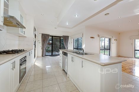 Property photo of 4 Wisla Circuit Roxburgh Park VIC 3064