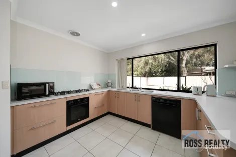 Property photo of 33 Kennedy Road Morley WA 6062