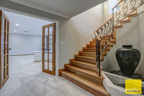 Property photo of 3 Temple Mews Iluka WA 6028