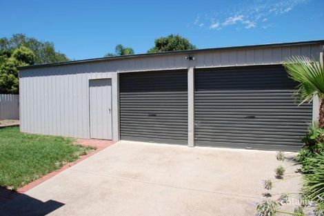 Property photo of 3 Sapphire Circuit West Wodonga VIC 3690